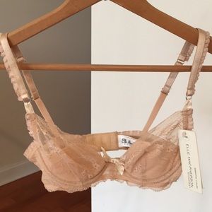 Elle Macpherson Lace Underwire Bra 32B